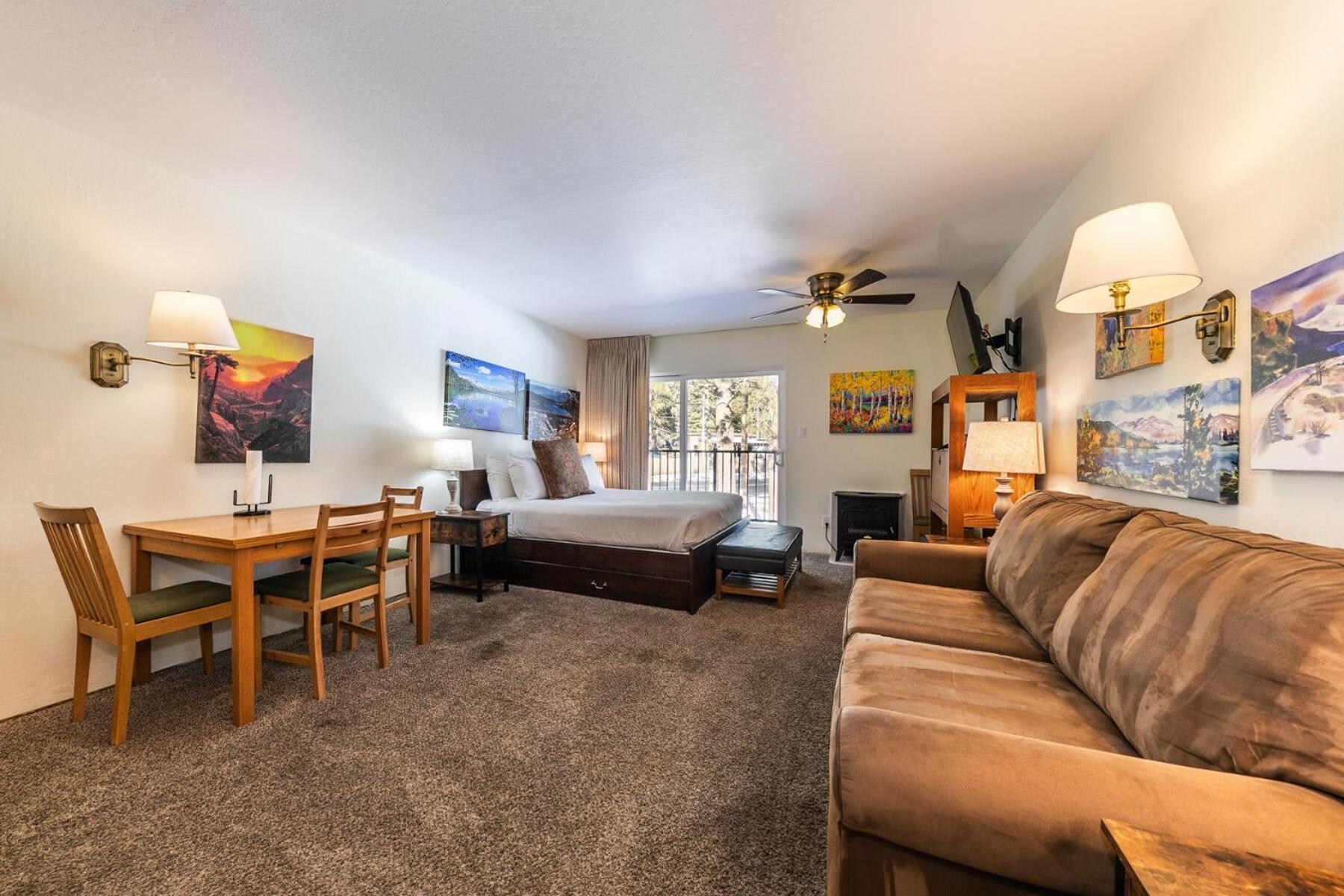 Cozy Studio W/Kitchenette And Balcony #212 At Donner Lake Village Truckee Exterior photo